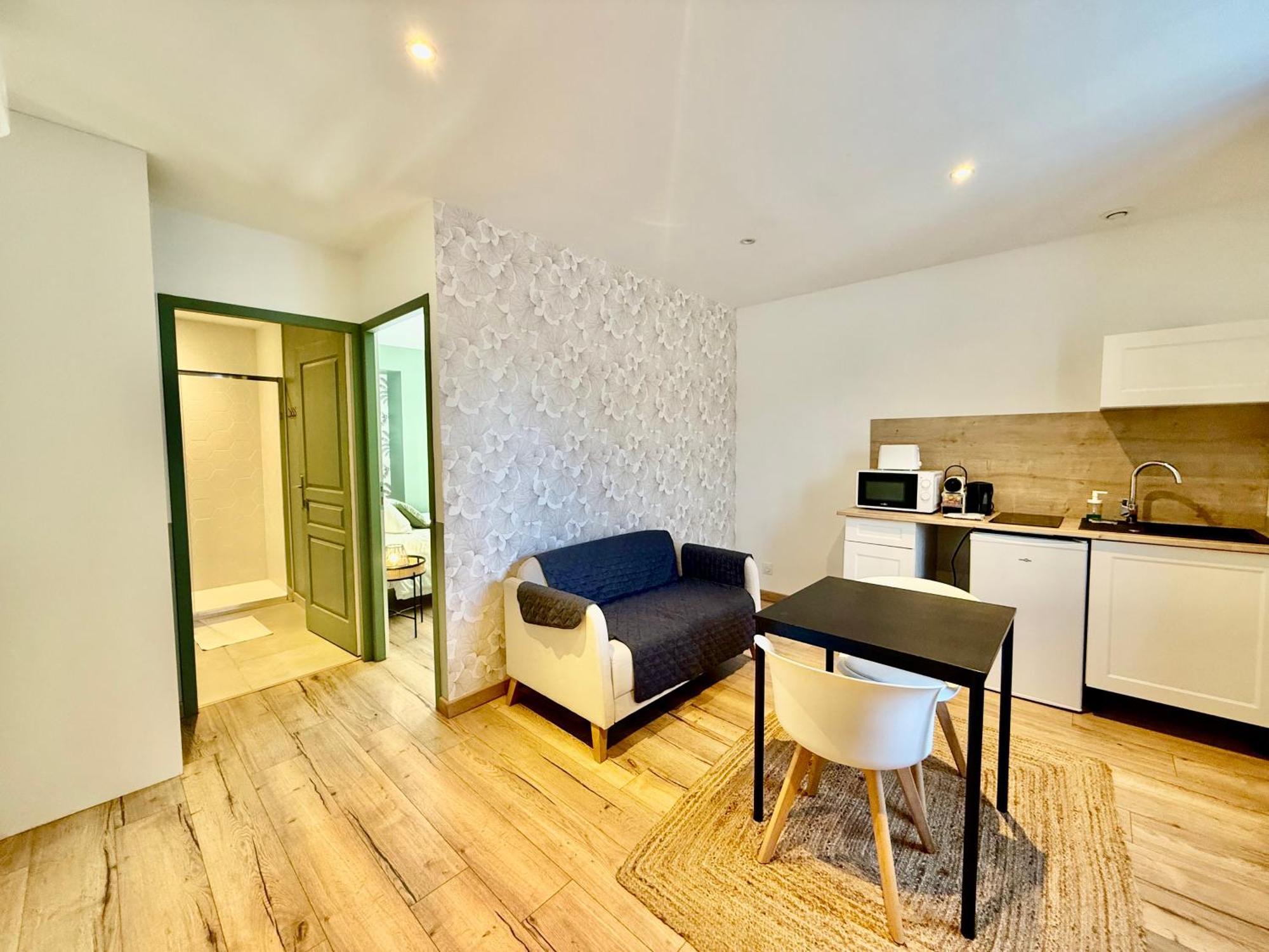 Limoges Sud-Lescinqsuites-L'Eden - Dabnb Eksteriør billede