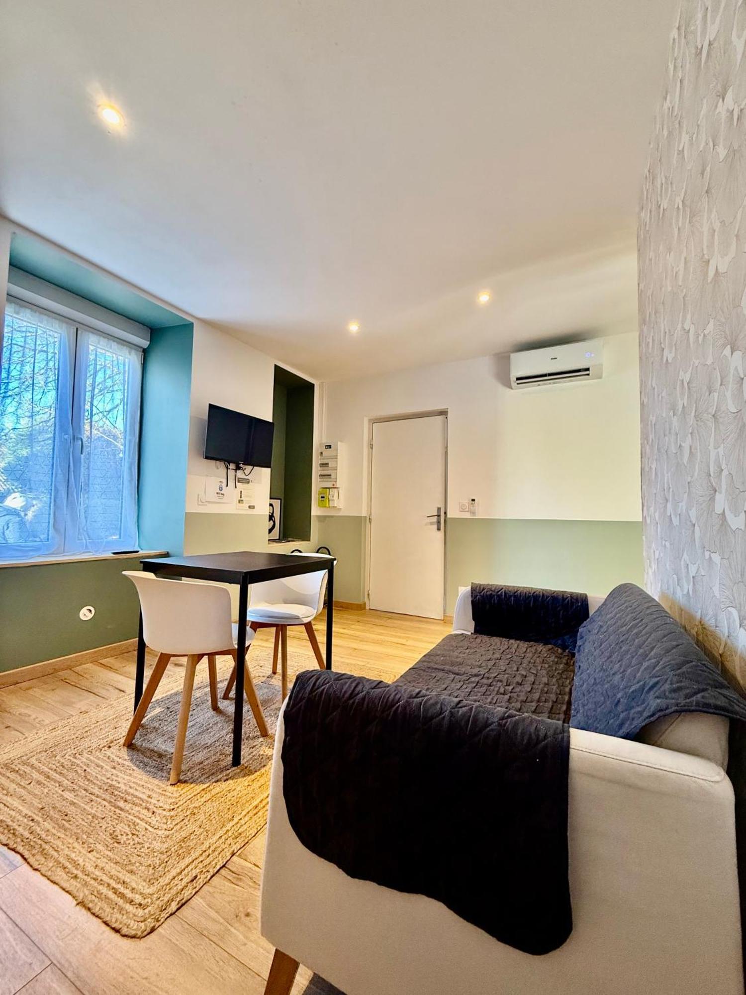 Limoges Sud-Lescinqsuites-L'Eden - Dabnb Eksteriør billede